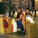 I'm A Chinese Immigrant Selling Sandwiches - Chinese Sandwch Sellers In Madrid