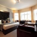 Big Paintings And Saving Faces - Klaus K Envy Suite